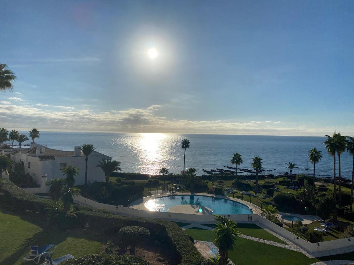 Miraflores Beachfront Penthouse Sitio de Calahonda Exteriör bild