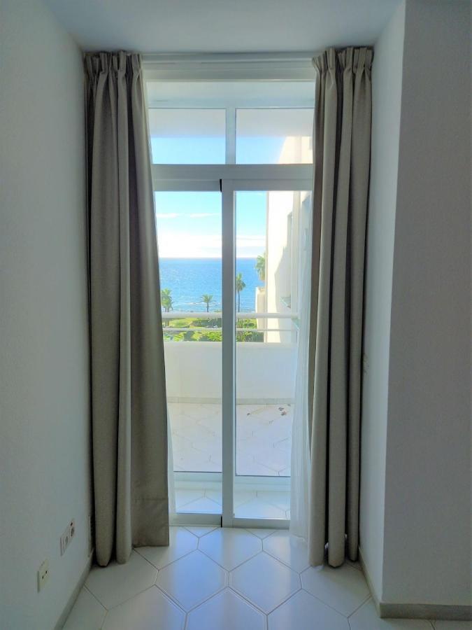 Miraflores Beachfront Penthouse Sitio de Calahonda Exteriör bild