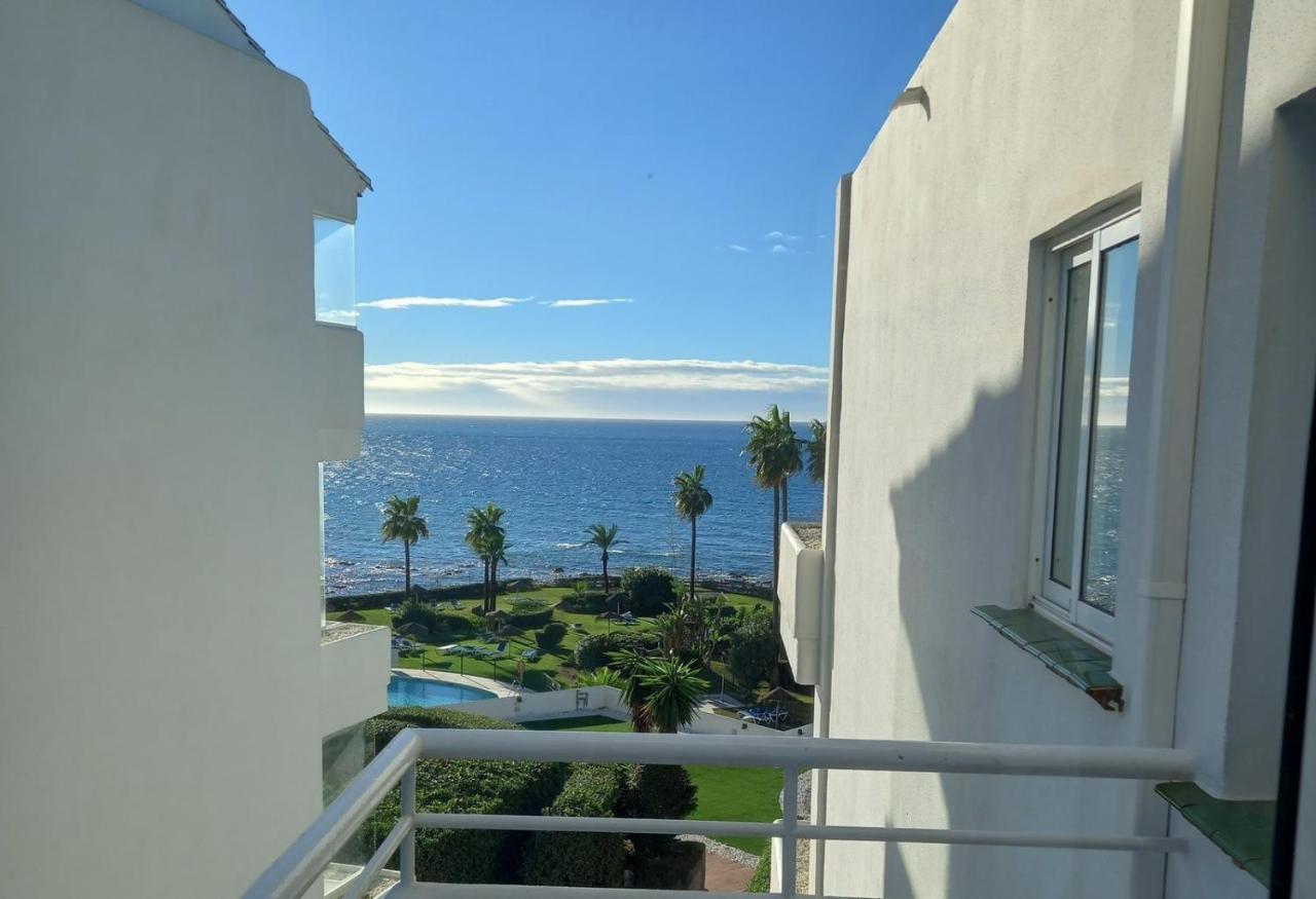 Miraflores Beachfront Penthouse Sitio de Calahonda Exteriör bild