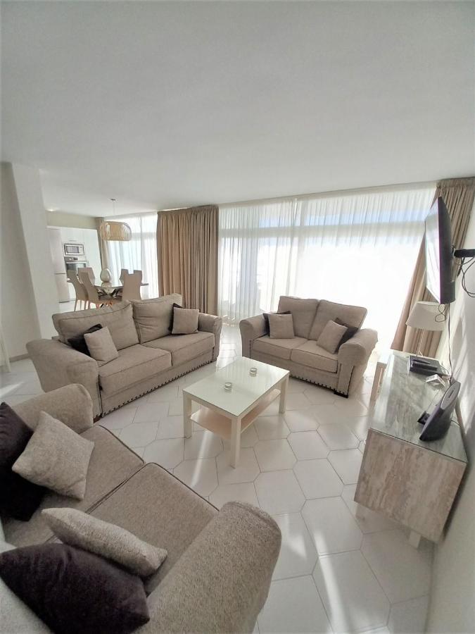 Miraflores Beachfront Penthouse Sitio de Calahonda Exteriör bild